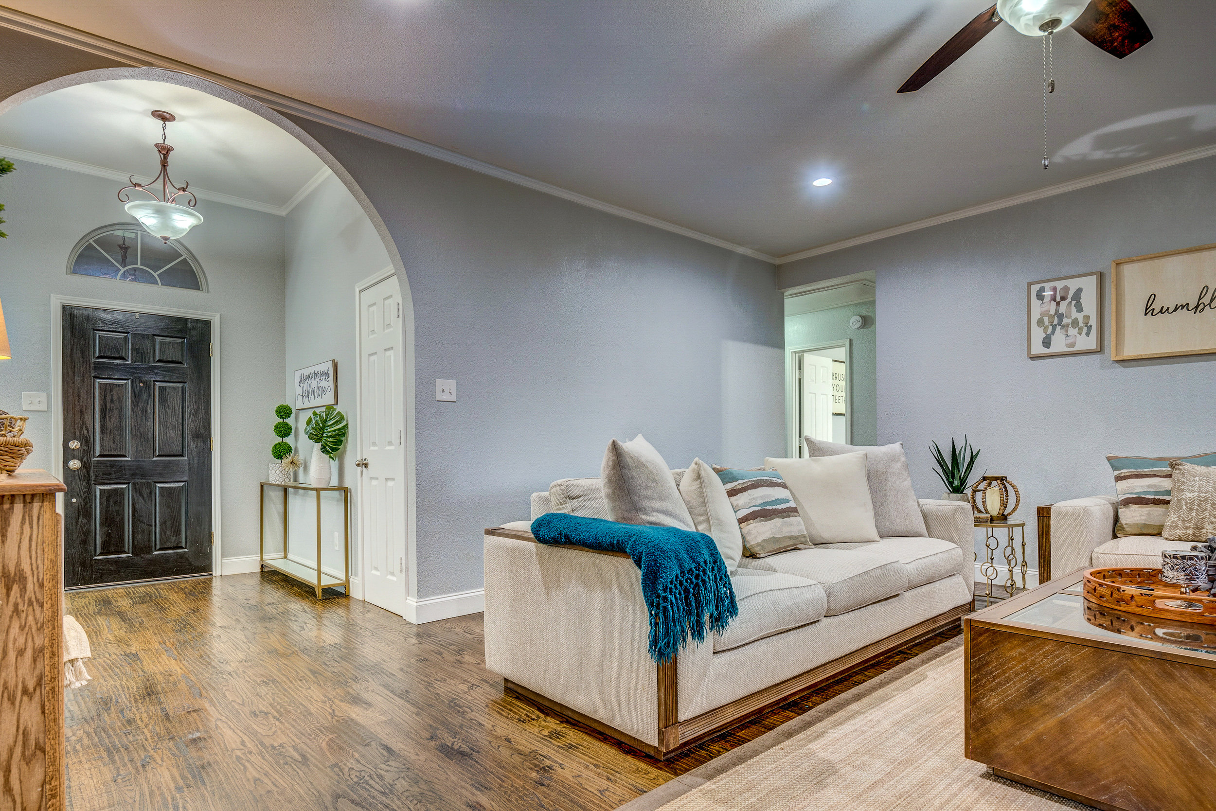 7010 Barton Creek Drive_Rowlett 75089 (15 of 42).jpg